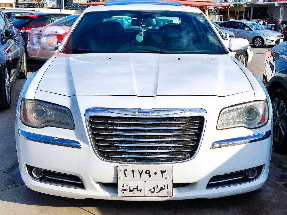 كرايسلر 300